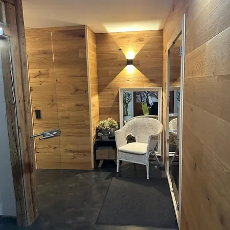 Apartmán Waldlounge - Gartenwohnung *