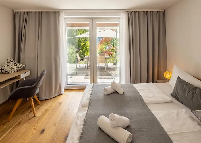 Waldlounge - Gartenwohnung Apartmán