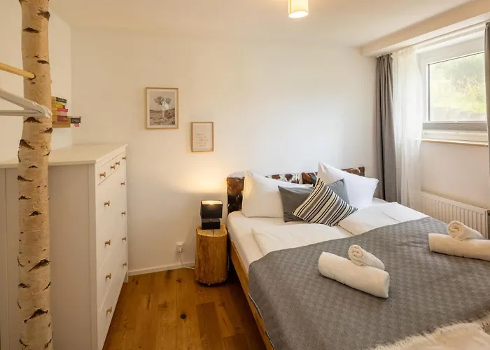 Waldlounge - Gartenwohnung Apartmán *